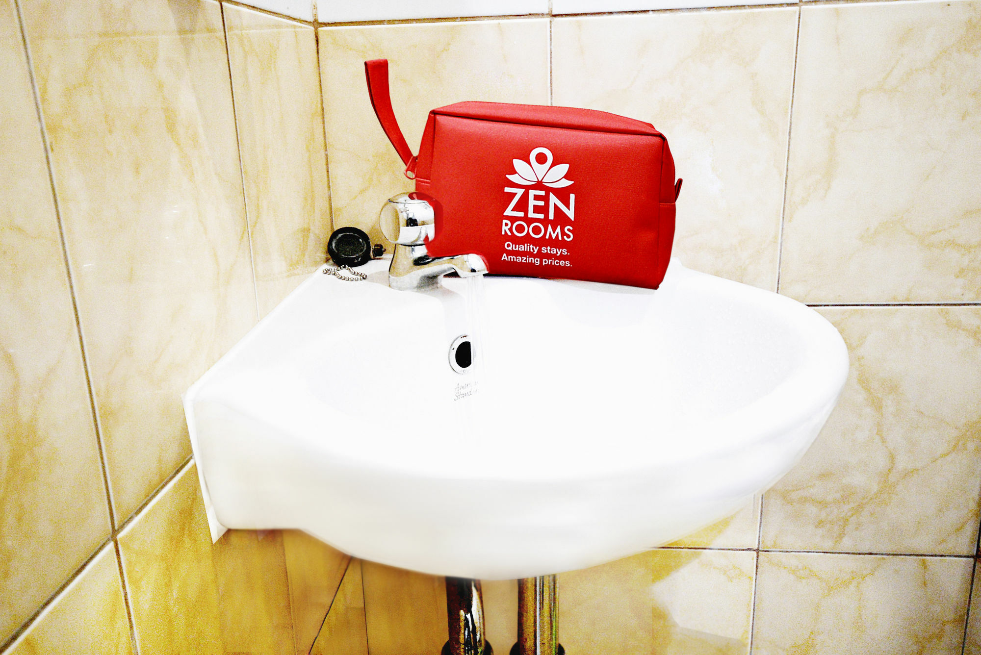 Zen Rooms Cideng Barat Jakarta Exterior photo